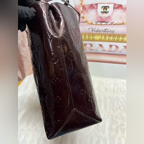 ⭐️ - Louis Vuitton Amarante Vernis Wilshire MM Handbag-SN3160 - Picture 4 of 13